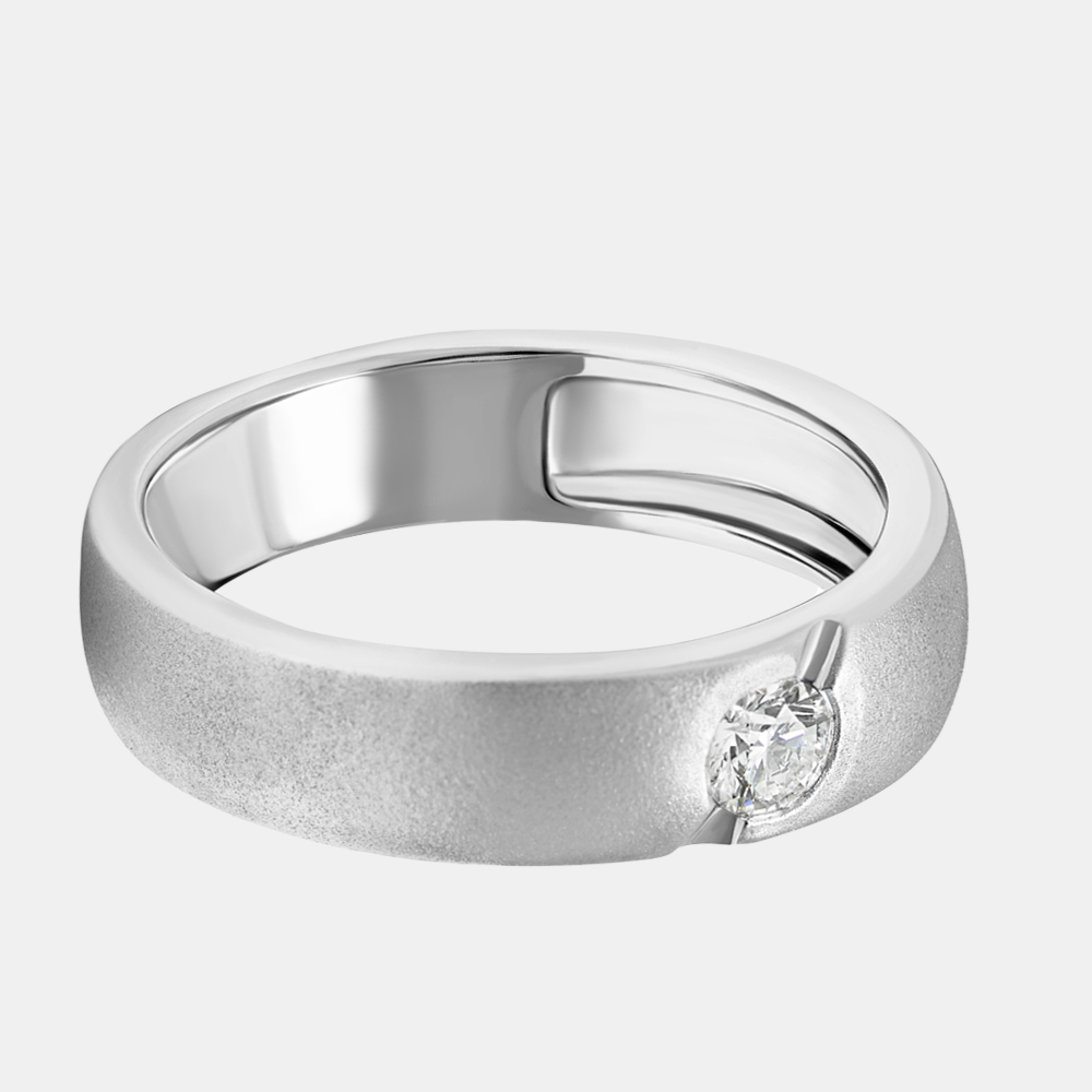 Buy 18kt white gold ring