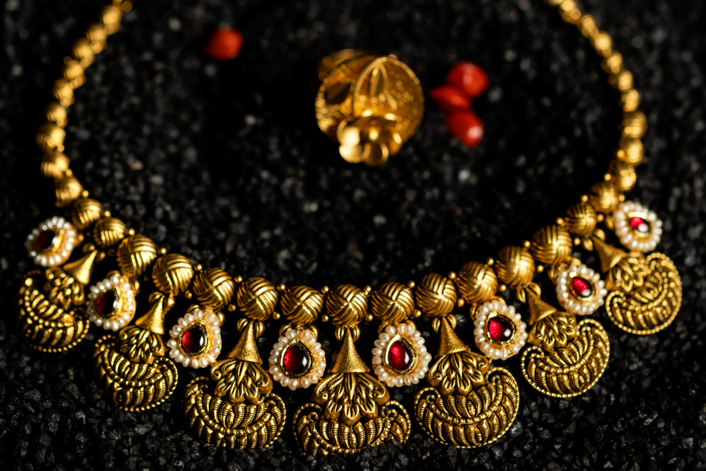 4 Important tips to remember Before Purchasing Gold Jewellery