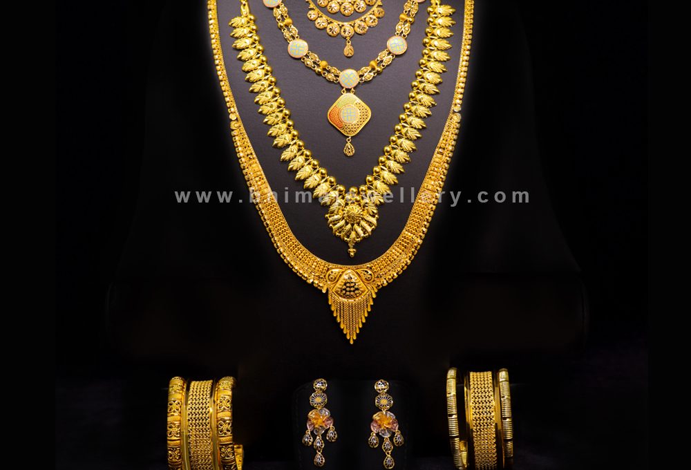 20 pavan deals wedding gold set